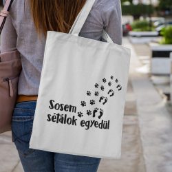 Sosem sétálok egyedül vászontáska